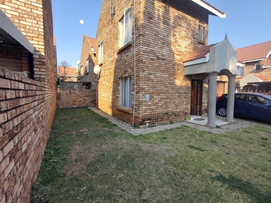 2 Bedroom Property for Sale in Baillie Park North West